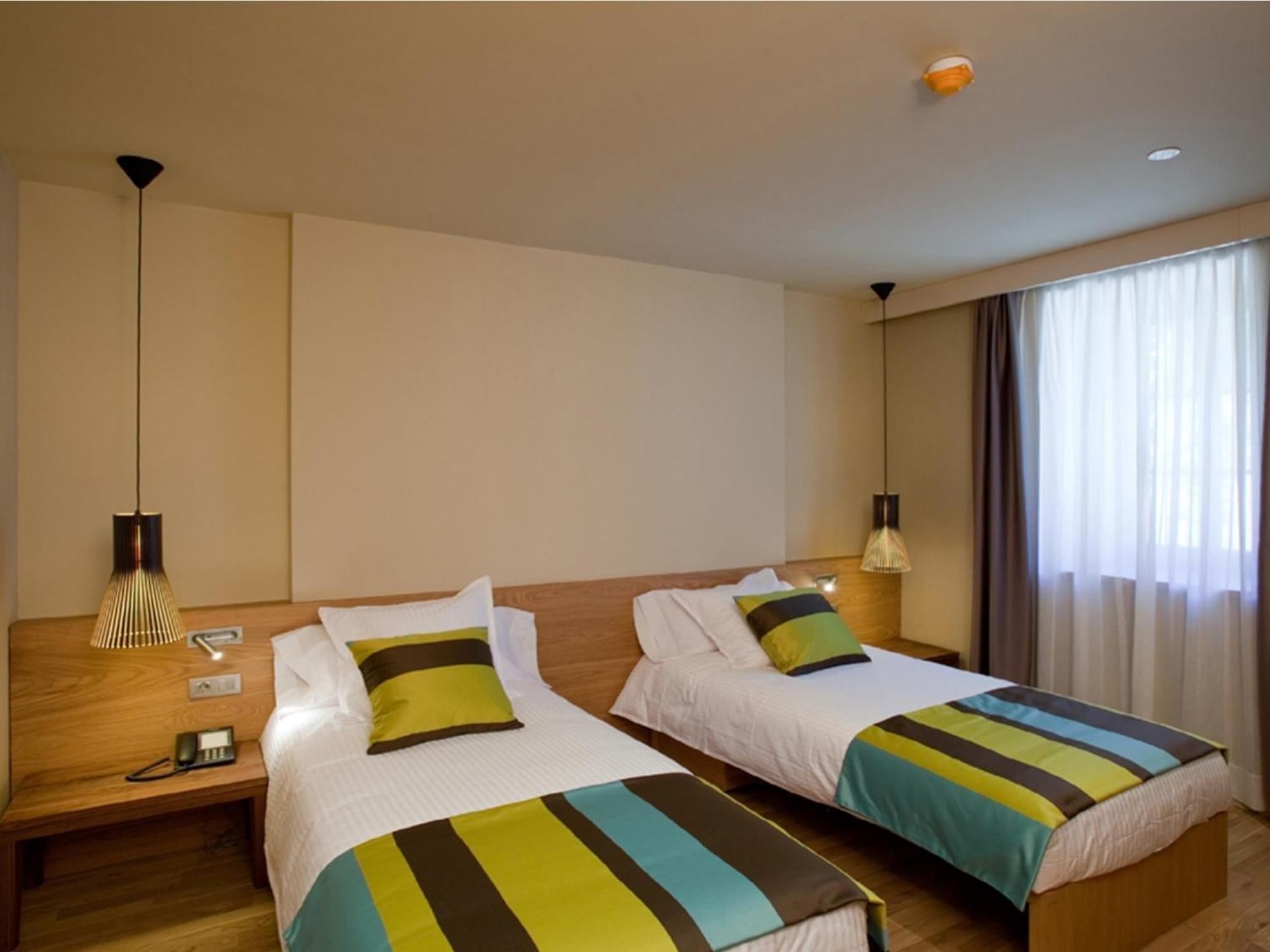 Apartaments Vall De Nuria Queralbs Oda fotoğraf
