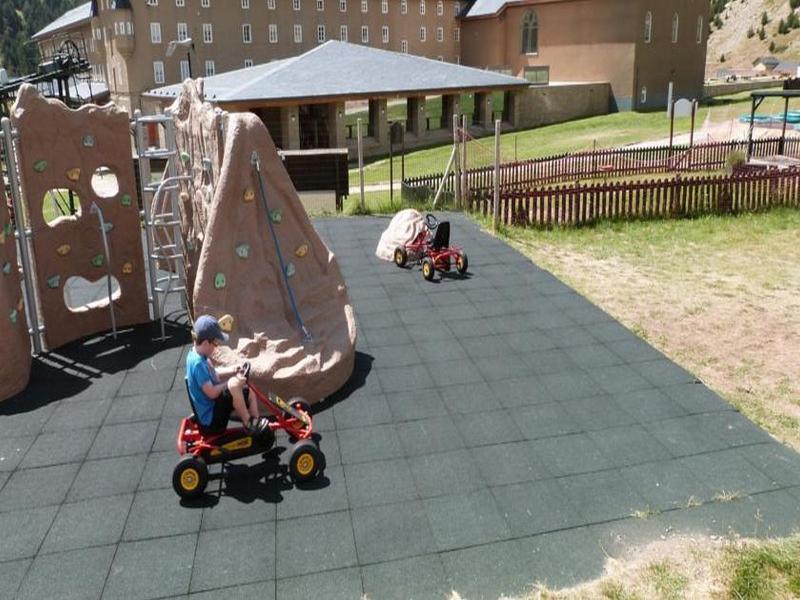 Apartaments Vall De Nuria Queralbs Dış mekan fotoğraf